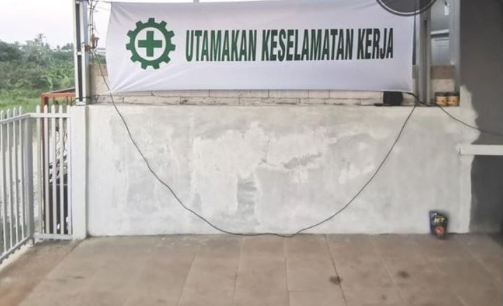 Harga Spanduk Per Meter
